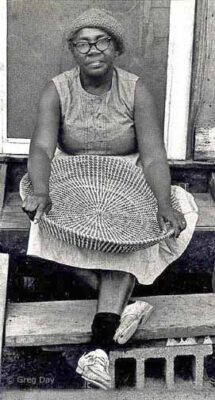 Basketmaker Mary Jane Manigault